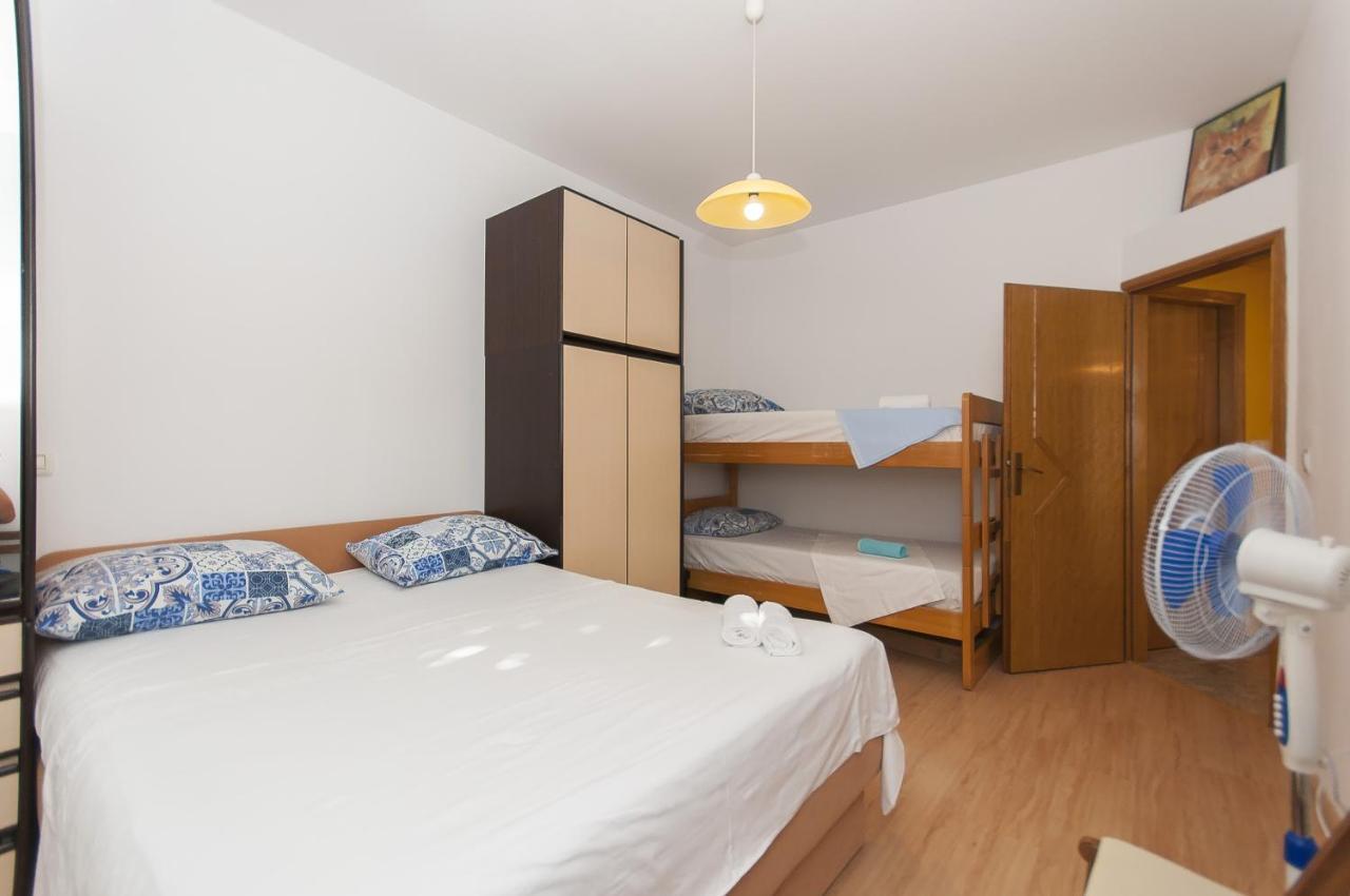 Apartment Brajki Omiš Exteriör bild
