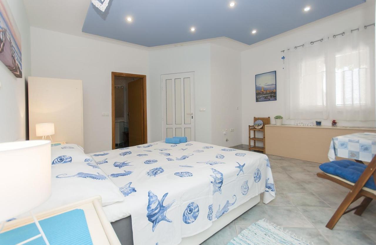 Apartment Brajki Omiš Exteriör bild